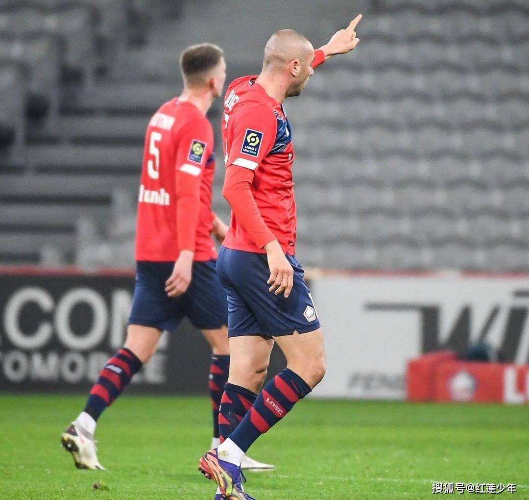 华体会登陆-拜仁绝杀里昂，范戴克补时绝平法甲